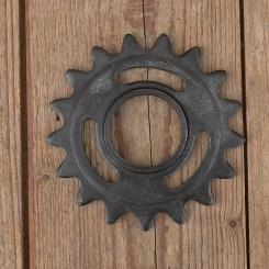 Ritzel, 5/8 Zoll mit Schraubgewinde , 16 oder 17  Z. (nach Bestand) ., passend für die üblichen F&S Freilaufnaben, orig. Altbestand   