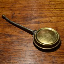 Ölkännchen Messing, orig. Altbestand, authentisches Zubehör 