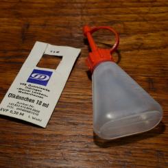 Ölkännchen Kunststoff, transparent weiß 