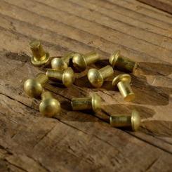 Messing - Niet, D=5.0/3.0mm L=5mm, ideal zur Befestigung von Emblemen 