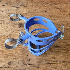Halter für Trinkflasche, hell blau, Kunststoff, zur Lenkermontage, incl. 3 Schellen, NOS 