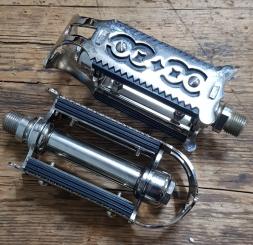 Pedale "FLÜGELPEDAL", vernickelt, Gummi schwarz 