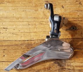 Umwerfer "SHIMANO Deore XT", 3-fach, Ansteuerung von unten, Aluminium, mit Klappschelle 30 mm, 90er Jahre,  NOS    