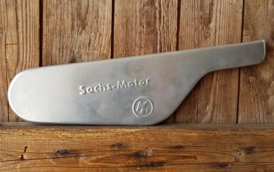 Kettenschutz, "SACHS MOTOR", Aluminium, passend für 74 ccm Sachs und frühe 98er 