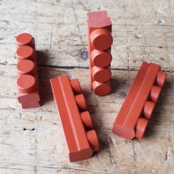 Bremsklötze für Rennradklassiker / Sportrad,  MAFAC RACER, COMPETITION, orig. Satz 4 Stück, ziegelrot / salmon, ca. 46 x 11 mm 