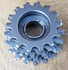 Freilaufkranz " REGINA Corsa" Italy,  6-fach, Standardgewinde 1.375" x 24 tpi, orig. Altbestand, 14-15-16-17-18, 19 , NOS 1980   