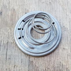 RIEMANN Karbidlaternen Bechereinsatz mit Feder, 48mm, are, orig. alte Neuware !, ggf. mit leichter Patina   