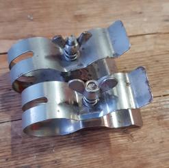 Pumpenhalter, vernickelt, orig. 20-30er Jahre, rare alte Neuware mit etwas Lagerpatina     