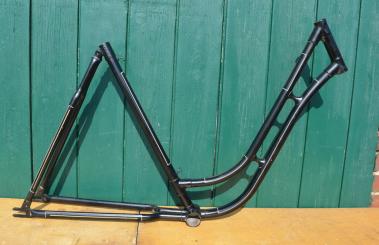 Fahrradrahmen "Dürkopp", 50er Jahre, Damenausführung, Linierung gold/weiß 