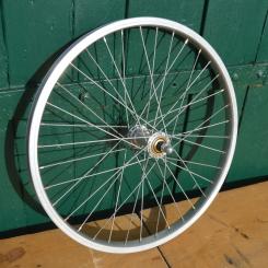 Vorderrad 20 Zoll (19-406), Alu für Drahtbereigung, Speichen verzinkt, NOS 