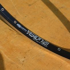 Felge 28 Zoll (21-622), Alu, Hohlkammerprofil, Breite 26 mm, 36-loch, Ventilbohrung 8,5 mm 