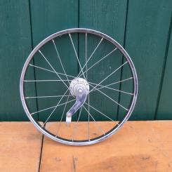 Laufrad hinten 18 Zoll, 18 x 1,75 von "Ruhrwerk", Nabe "Favorit" Ventilbohrung 8,5 mm 