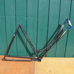 Fahrradrahmen "NSU Sportrad" 28 Zoll, schwarz, Linierung blau/weiß, Rahmenhöhe 56 cm 