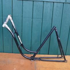 Fahrradrahmen "Dürkopp", 26 Zoll, Damenausführung mit Strahlenkopf, Rahmenhöhe 55 cm, Rahmennummer 2275XXX 
