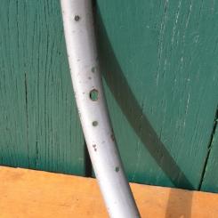 Wulstfelge 28 x 1 ½, 36-loch, silber, passend gebohrt für 2mm-Speichen 