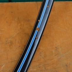 Wulstfelge 26 x 1 ½, 36-loch, Breite 33 mm, Linierung blau/weiß 