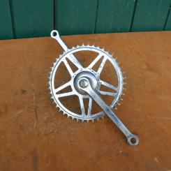 Tretlager Glockenausführung für 40x70 mm Tretlagergehäuse.  