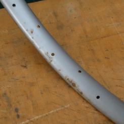 Wulstfelge 24 x 1,5, 36-loch, f. 2 mm Speichen gebohrt, mit Patina 