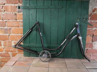 Fahrradrahmen "Standard" 28 Zoll, Damenausführung, 