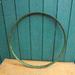 Felge für Drahtbereifung 28 x 1,75 - 2,00; Breite 38 mm, Patina, grün überstrichen, WWII 