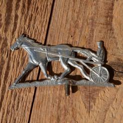 Schutzblechfigur "Pferd mit Sulky", Alu Druckguss, orig. Altbestand 30-50er Jahre, sehr rar 