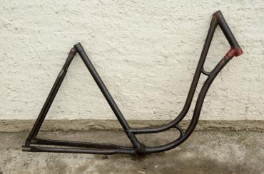 Fahrradrahmen "MIELE",  Damenausf., 28 Zoll , RH=55cm, orig. 50er J., ohne Gabel,  ohne Tretlager 
