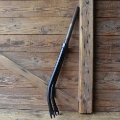 Gabel 26 Zoll orig. 30er Jahre NOS, Schaftlänge 232 mm, Weite oben 50 mm, Zustand siehe Bilder 