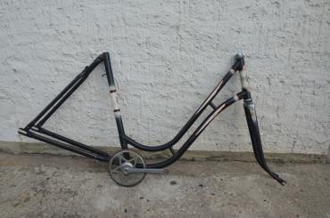 Fahrradrahmen "NSU" Damenausf. 28 Zoll, Stahl, RH=54 cm, 60er Jahre.  