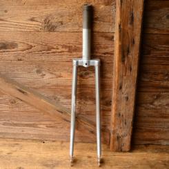 Gabel 26", Schaftlänge 365 mm, Weite oben 55 mm, 70/80er Jahre. Zustand siehe Bilder. 