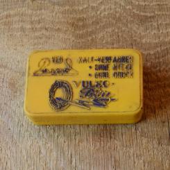 Flickzeug Dose orig. "PINNEROL" 60er Jahre, 76 x 48 x 20 mm, ohne Inhalt, kunststoff  