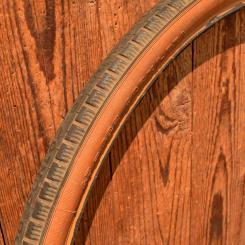 Reifen Fahrrad, DUNLOP, 28 x 1,75 (47-622), 60/70er J., braunwand, gebraucht gem. Bildern  