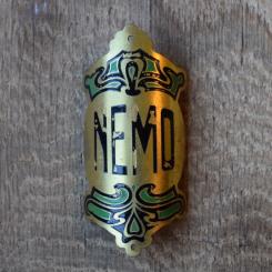 Steuerkopfschild Nemo, 20-30er Jahre, Originalschild aus Sammlungsbestand 