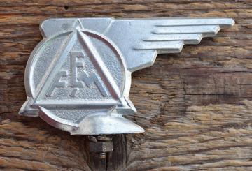 Schutzblechfigur FEM "FRANZ EPPLE MEMMINGEN", Alu Druckguss, orig. Altbestand 50er Jahre, Zustand siehe Bild 