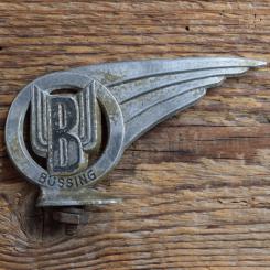 Schutzblechfigur BÜSSING, Alu Druckguss, orig. Altbestand 50er Jahre, Zustand siehe Bild 