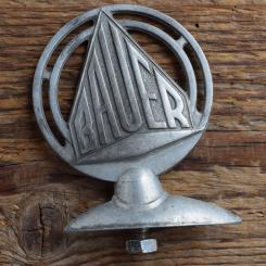 Schutzblechfigur BAUER, Alu Druckguss, orig. Altbestand 50er Jahre, Zustand siehe Bild 