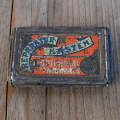 Flickzeug Blechdose "CONTINENTAL" orig. 20er Jahre, 86 x 52 x 15 mm, ohne Inhalt 