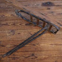 Gepäckträger, orig. 30er Jahre, schwarz, schwere, breite Ausf., für 26 Zoll, gebr. 