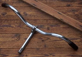 Fahrradlenker mit Vorbau für Sportrad, 50er J., verchromt, gebr. 