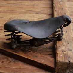 Sattel, Damen, WANDERER / WINKELHOFER & SÖHNE, Leder braun, Gestell vernickelt, Ende 10er-20er J., gebr. 