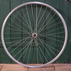 Vorderrad, 28 Zoll (622), für Sportrad, Alu-Felge silber, SANSIN-Nabe, gebr. 