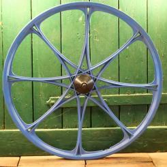 Vorderrad? SUMMIT Plastech, 26 Zoll (590), Fieberglas blau, für Drahtreifen, Kunststoff-Steckachse, gebr. 