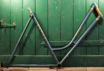 Fahrrad - Damenrahmen sportl. Form "Miele", 1950er J., 28 Zoll, Originallack 