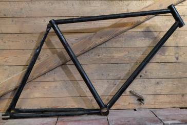 Fahrrad - Herrenrahmen 1920er/30er J., muffenlos, überstrichen 