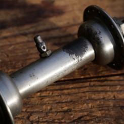 Nabe Vorderrad, original 20er/30er Jahre, vernickelt, gebr. 