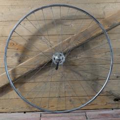 Vorderrad 27 Zoll (630), 60er/70er J., für Rennrad, Hohlkammer-Schlauchreifenfelge, Nabe: NORMANDIE Hochflansch, gebr. 