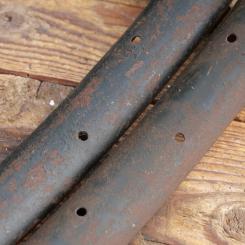 Wulstfelgensatz 28 Zoll (635), 10er-30er J., überstrichen, gebr. 