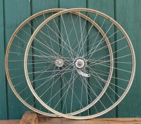 Laufradsatz 26 Zoll (559) für Drahtbereifung, 1953, Hinterrad mit DUREX-Nabe, gebr. 