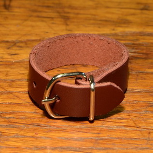 Lederriemchen 11 cm, rotbraun, zur Werkzeugtaschen Montage    