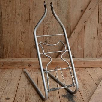 Gepäckträger, passend für 28 Zoll Fahrräder, silber lackiert, B=160mm H=380mm 
