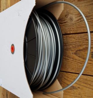 Bowdenzug Außenhülle, grau, Durchmesser außen 5.0mm, innen mit Leichtlaufhülle für 1,0 bis 1,8 mm Innenzug, Preis pro Meter 